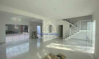 Imagem 7: Casa à Venda, com três dormitórios (sendo uma suíte) e três banheiros. No bairro Parque Da