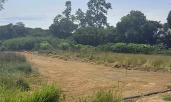 Imagem 7: Terreno barato com doc e área excelente