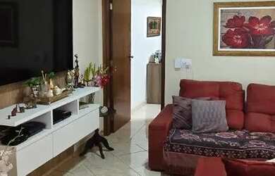 Imagem 2: VENDO. LINDO SOBRADO. ALTO O SUMAREZINHO. ABAIXOU O PREÇO