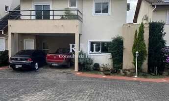 Imagem 2: Sobrado em condomínio para locação em Atibaia-SP: 3 suítes, 2 salas, 4 banheiros, 2 vagas