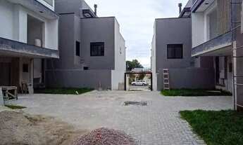 Imagem 3: Sobrado novo a venda no Bacacheri