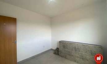 Imagem 6: Apartamento com 2 dormitórios para alugar, 51 m² por R$ 1.335,85/mês - Campo Verde - Mário