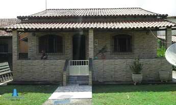 Imagem 2: Casa Padrão para Venda em Barbudo Araruama-RJ