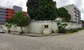 Imagem: Vendo excelente casa com 9 quartos no Bairro