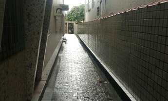 Imagem 2: Apartamento para venda possui 60 metros quadrados com 2 quartos em Centro - São Vicente