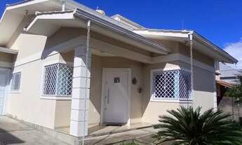 Imagem: Casa para venda tem 101 metros quadrados