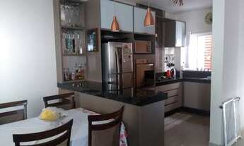 Imagem 2: Casa para venda possui 116 metros quadrados com 3 quartos em Jardim Boer I