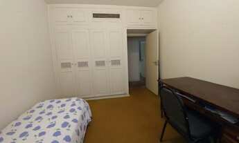 Imagem 7: Apartamento espaçoso em prédio com ponto privilegiado