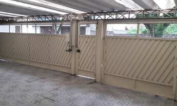 Imagem 4: Casa para aluguel e venda possui 304 metros quadrados com 4 quartos