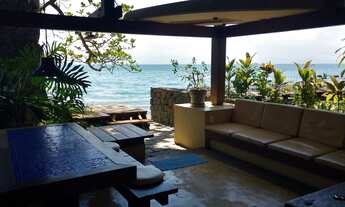 Imagem 1: Casa pé na areia, 146 m² por R$ 2.600.000 - Praia do Pinto - Ilhabela/SP