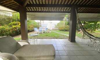 Imagem 2: Casa de condomínio para venda tem 308 metros quadrados com 3 quartos