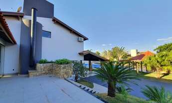 Imagem 4: Casa no condomínio Shangri-Lá para venda