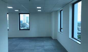 Imagem 5: Sala Comercial Alphaville Complexo Madeira Escritório para aluguel possui 40 metros quadra