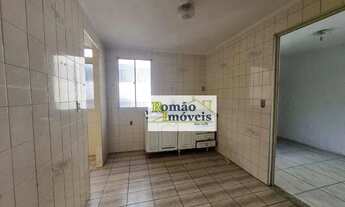 Imagem 2: Apartamento com 2 dormitórios à venda, 2100 m² por R$ 210.000 - Conjunto Residencial Elisi