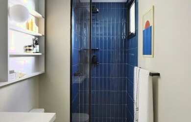 Imagem 2: Apartamento para venda possui 180 metros quadrados com 2 quartos em Icaraí - Niterói - RJ