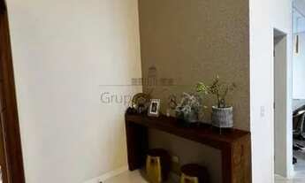 Imagem 4: Casa Térrea - Urbanova - Condomínio Alphaville I - 3 Suítes - 227m²