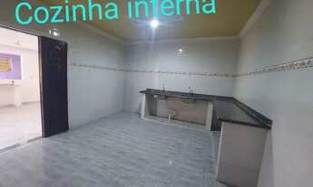 Imagem 3: ALUGO EXELENTE CASA AMPLA COM 3 DORMITÓRIOS