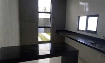 Imagem 3: Belíssima casa com 03 dormitórios, 02 vagas excelente acabamento , região da grande Messej