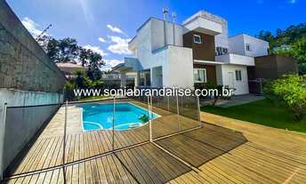 Imagem 2: AMPLA casa, 4 dormitórios - Condomínio Fechadora . Cacupé