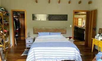 Imagem 6: Linda casa na serra vista pra cachoeira e beira rio em estilo rústico moderno