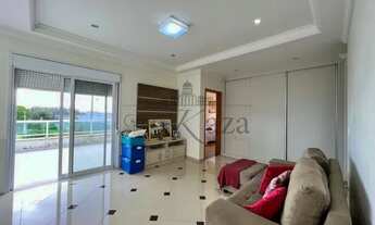 Imagem: Casa Condomínio - 4 suítes - Jacareí