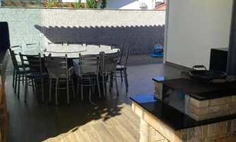 Imagem 4: Casa Alto Padrão para Venda em Palhoça, PEDRA BRANCA, 3 dormitórios, 1 suíte, 2 banheiros