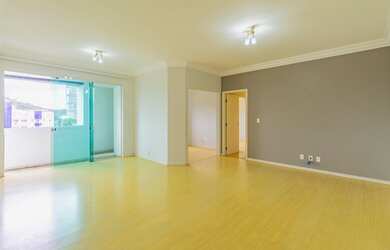 Imagem 7: Apto com 4 quartos (2 suítes) a venda no bairro Atiradores em Joinville SC