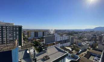 Imagem 2: Apartamento de um dormitório semimobiliado com vaga de garagem