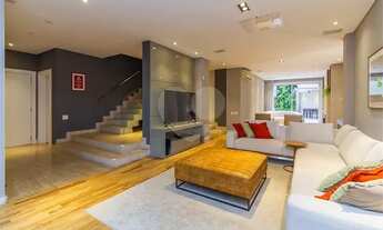 Imagem 2: CASA À VENDA REFORMADA, 480M2, 4 QUARTOS, PISCINA EM ALTO DE PINHEIROS