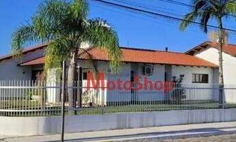 Imagem: Casa com 3 dormitórios para alugar, Centro