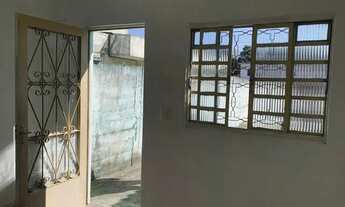 Imagem 4: Casa com 02 dormitórios, sala, cozinha, banheiro, área de serviço - com vaga de garagem pa