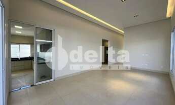 Imagem 7: Casa em condomínio à venda, 3 quartos, 3 suítes, 2 vagas, Laranjeiras - Uberlândia/MG