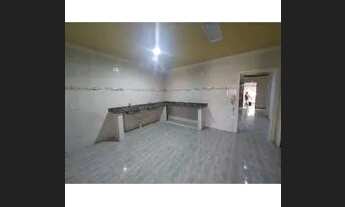 Imagem 5: ALUGO EXELENTE CASA AMPLA COM 3 DORMITÓRIOS