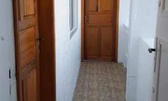 Imagem 2: Apartamento para Aluguel - Leme. Quarto/Sala/Cozinha/ Banheiro - Na Ladeira do Ari Barroso