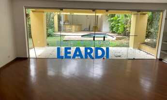 Imagem: CASA ASSOBRADADA - REAL PARQUE - SP