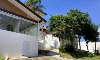 Imagem 2: Casa com 1 dormitório para alugar, 33 m² por R$ 2.000,01/mês - Granja Viana - Carapicuíba