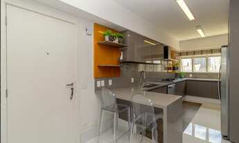 Imagem 7: Apartamento completamente reformado e mobiliado na Vila Nova Conceição 233m2 - 3 suítes