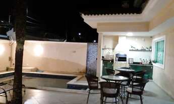 Imagem 5: Casa de condomínio para aluguel possui 270 metros quadrados com 4 suites