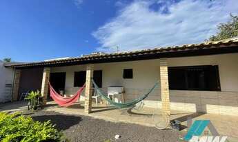 Imagem 2: Casa com piscina no centro de Imbé