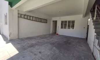 Imagem 3: Casa com 2 dormitórios para alugar por R$ 2.800,00 - Nações - Balneário Camboriú/SC