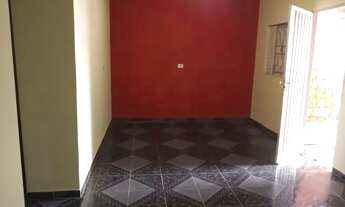 Imagem: Alugo casa com kitnet Arapoangas Barato