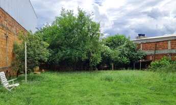 Imagem 3: Lote comercial em arniqueiras