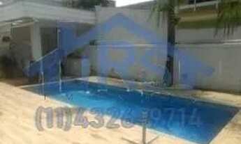 Imagem 4: Sobrado à venda em Santana de Parnaíba, Alphaville, com 4 suítes, com 300 m², Residencial