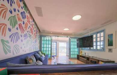 Imagem 4: Casa Beira Mar com Piscina na Praia do Centro - Bombinhas