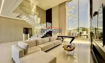 Imagem 6: Casa de alto padrão com 3 quartos em condomínio para venda em Jacareí - SP