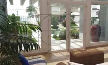 Imagem 2: Mansão proxima da praia em Jurere Internacional