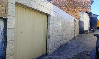 Imagem 2: Casa com 02 Quartos no Antares