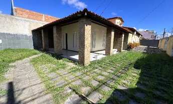 Imagem: Casa de esquina com 528 m2 de terreno coroa