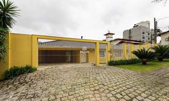 Imagem 2: Casa térrea à venda no Jardim Social em Curitiba