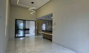 Imagem 2: Casa Térrea em Condomínio Vila Segura - Sofisticação, Conforto e Segurança!